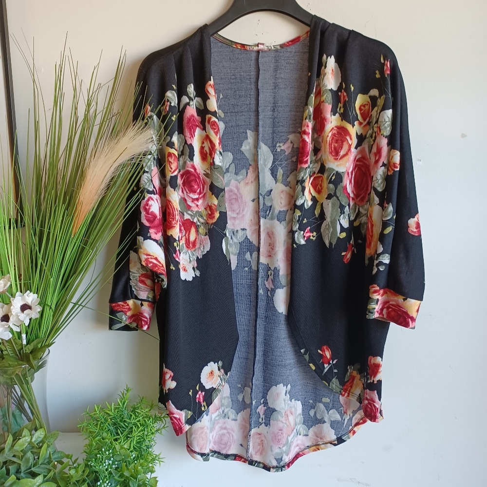 Mauve Floral Black Cardigan